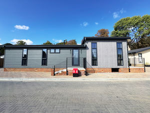 Photo 2- click for photo gallery